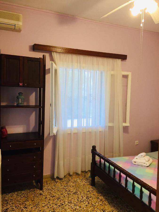 Rose'S Place Артемида Екстериор снимка